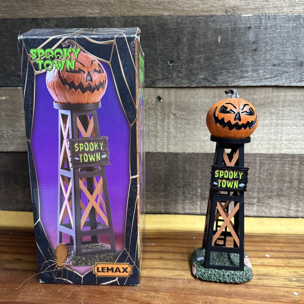 Lemax Spooky Town Evil Pumpkin Water Tower -Jack-O-Lantern Holiday Village-box